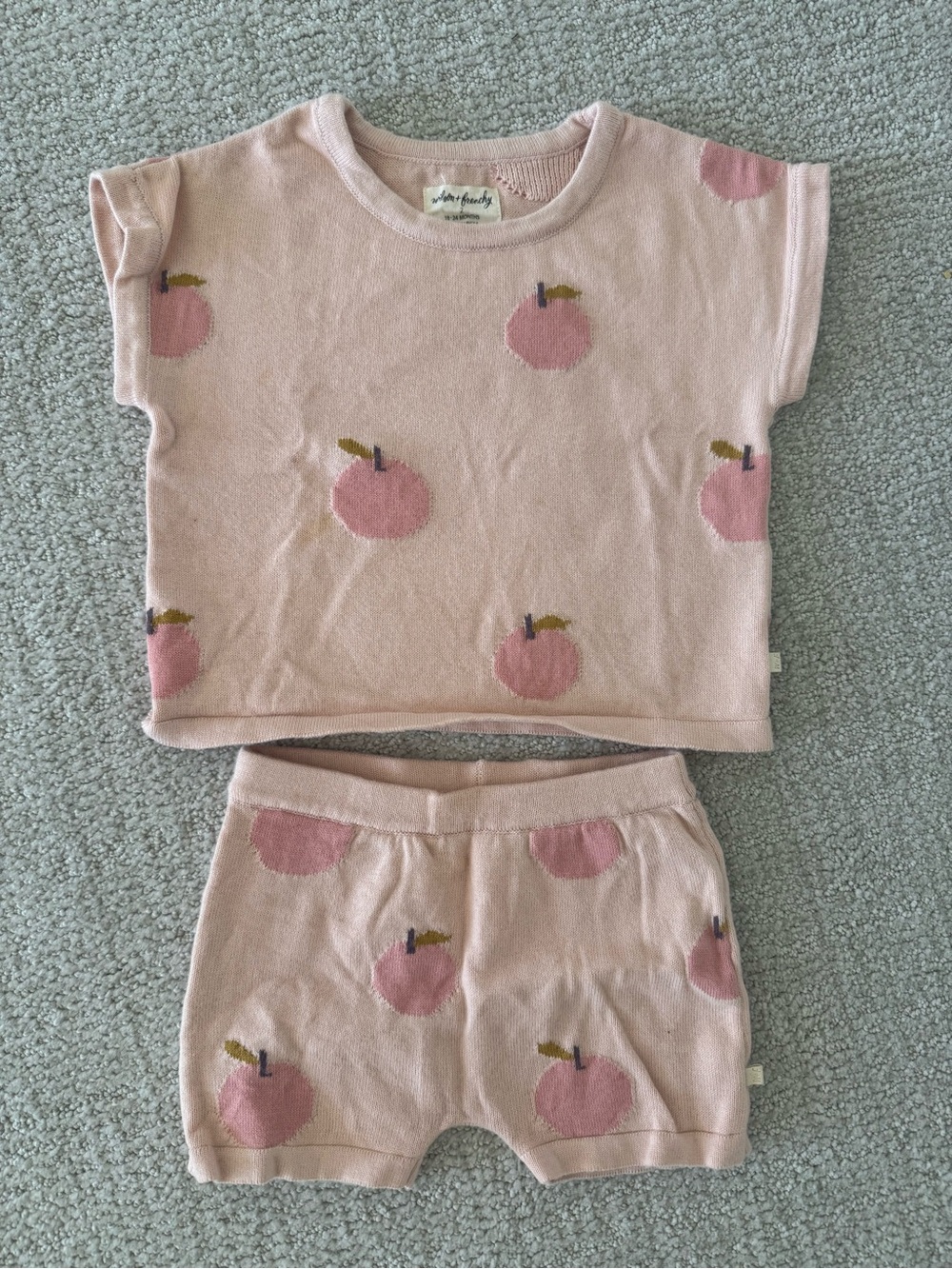 Soft Pink Apple Patterned Knit Kids Set